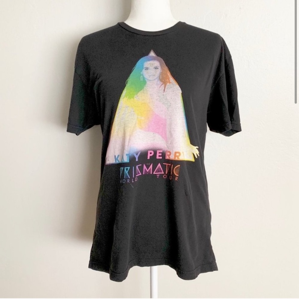 Katy Perry Prismatic Wourld Tour Graphic Tee Shirt